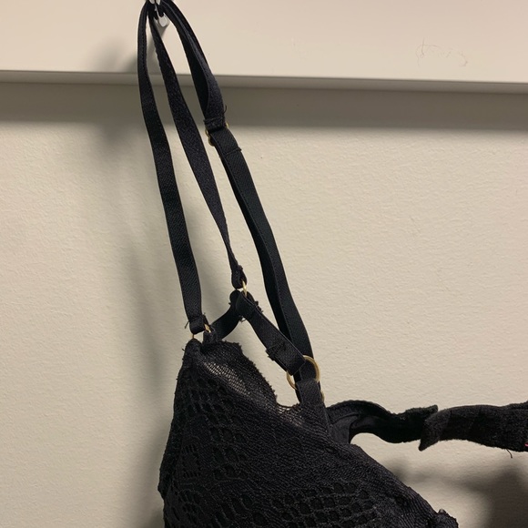 one peice - Picture 6 of 8